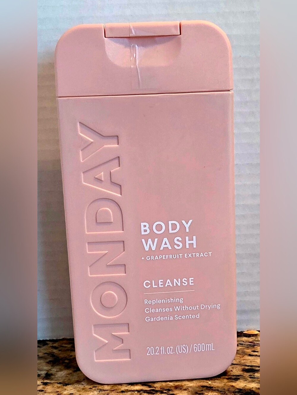 Monday Grapefruit Body Wash - Pink Bottle